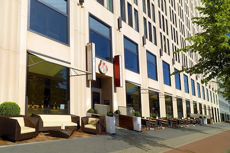 Midtown Grill Exterior